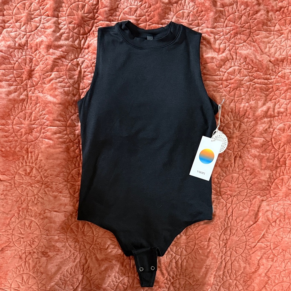 VUORI Halo Mock Bodysuit BNWT